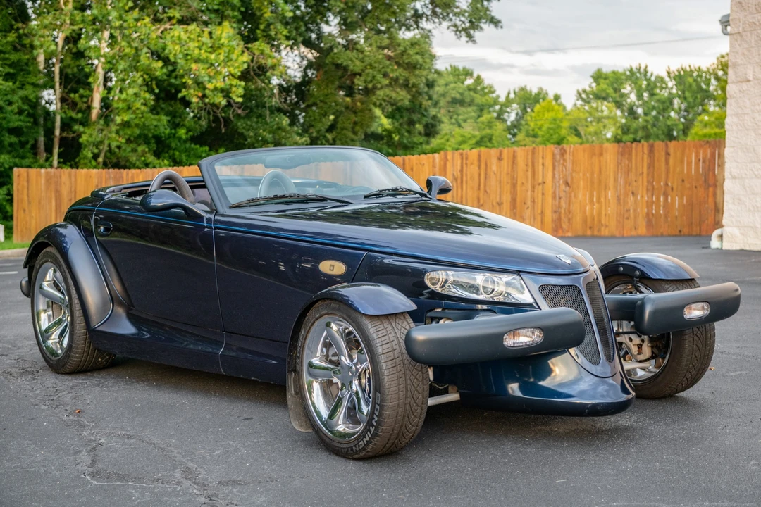 2001 Plymouth Prowler - Image 18 of 31