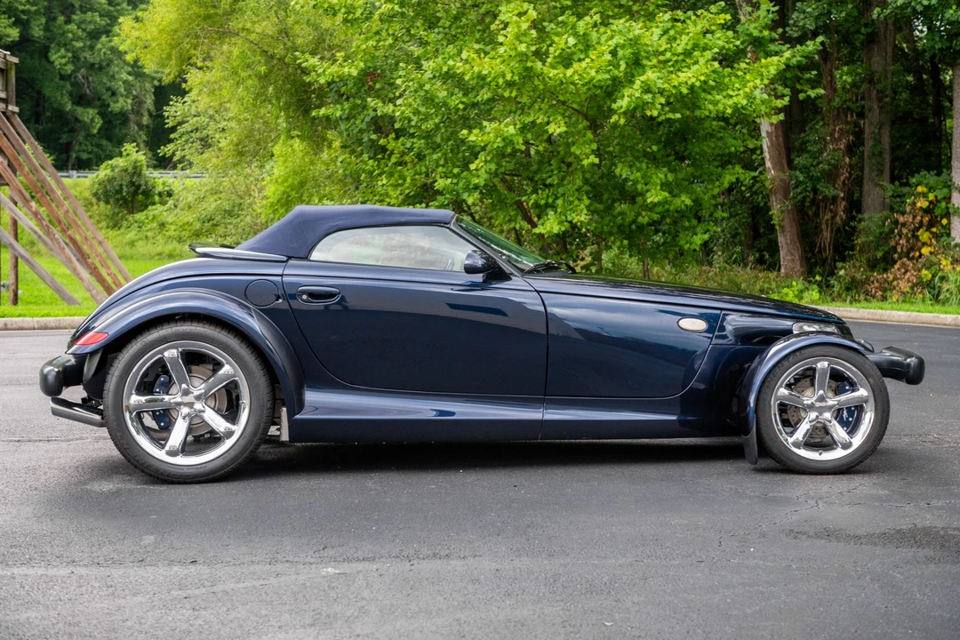 2001 Plymouth Prowler - Image 8 of 31