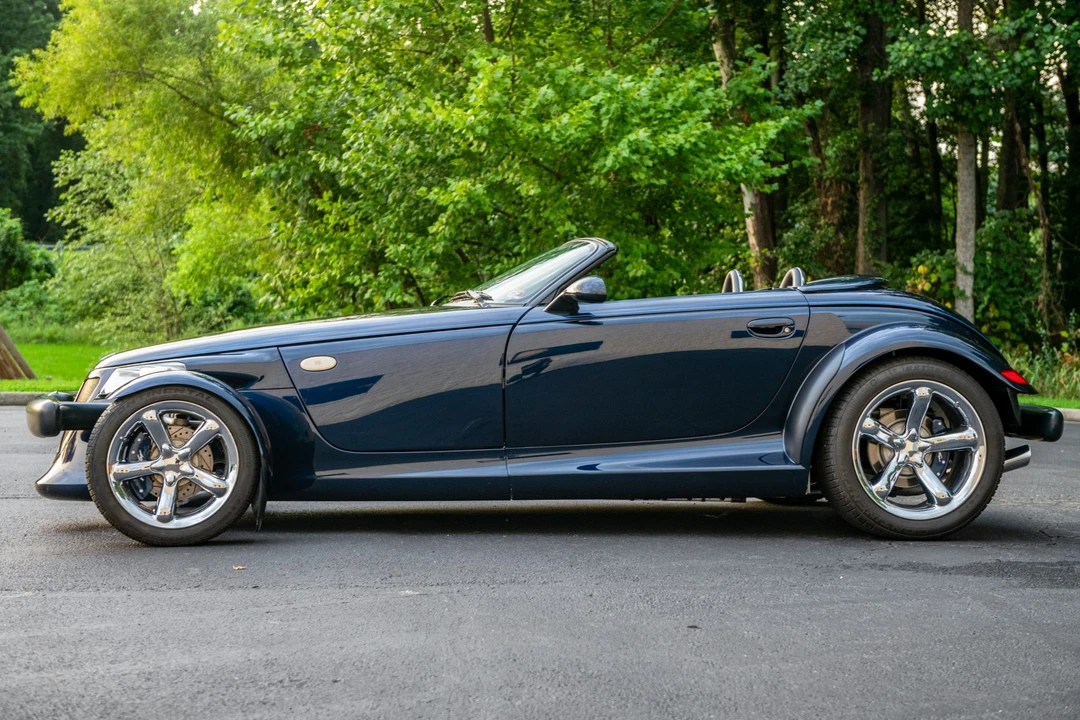2001 Plymouth Prowler - Image 13 of 31