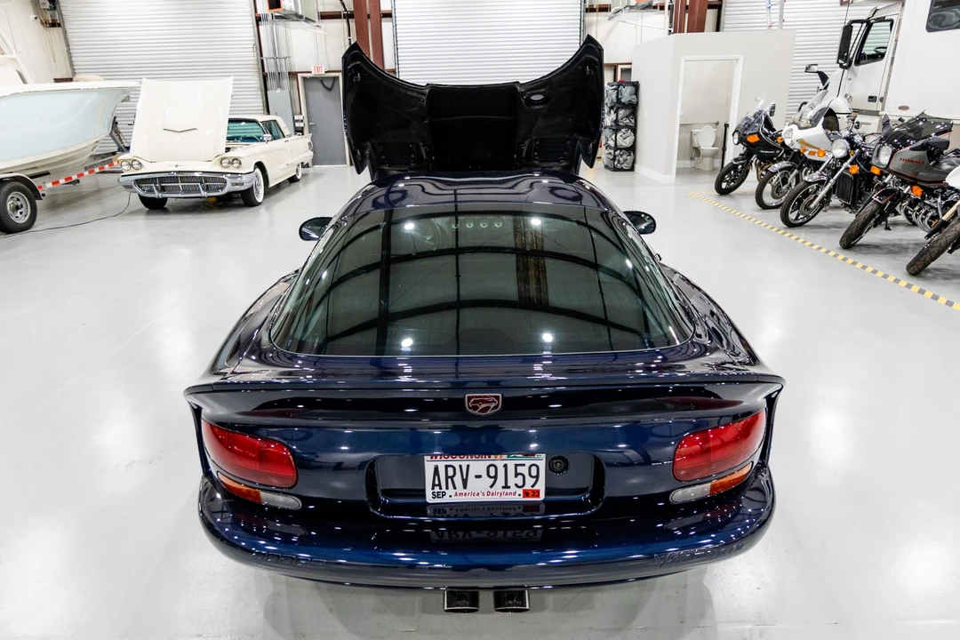 2001 Dodge Viper GTS 2nd Gen - Image 13 of 31