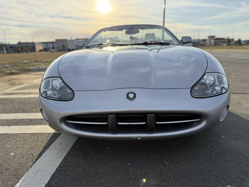 2001 Jaguar X100 XK8 - Image 2 of 31
