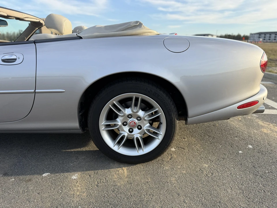 2001 Jaguar X100 XK8 - Image 28 of 31