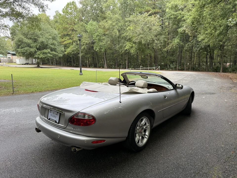 2001 Jaguar X100 XK8 - Image 15 of 31