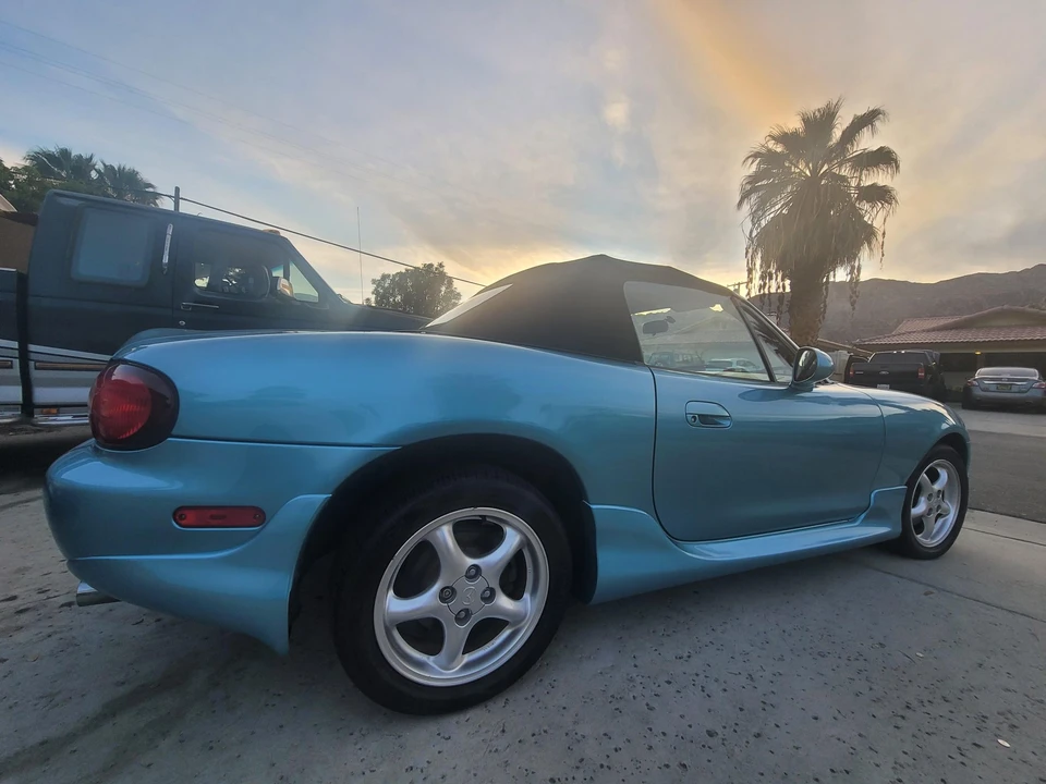 2001 Mazda NB MX-5 Miata - Image 26 of 31