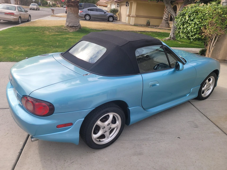 2001 Mazda NB MX-5 Miata - Image 27 of 31
