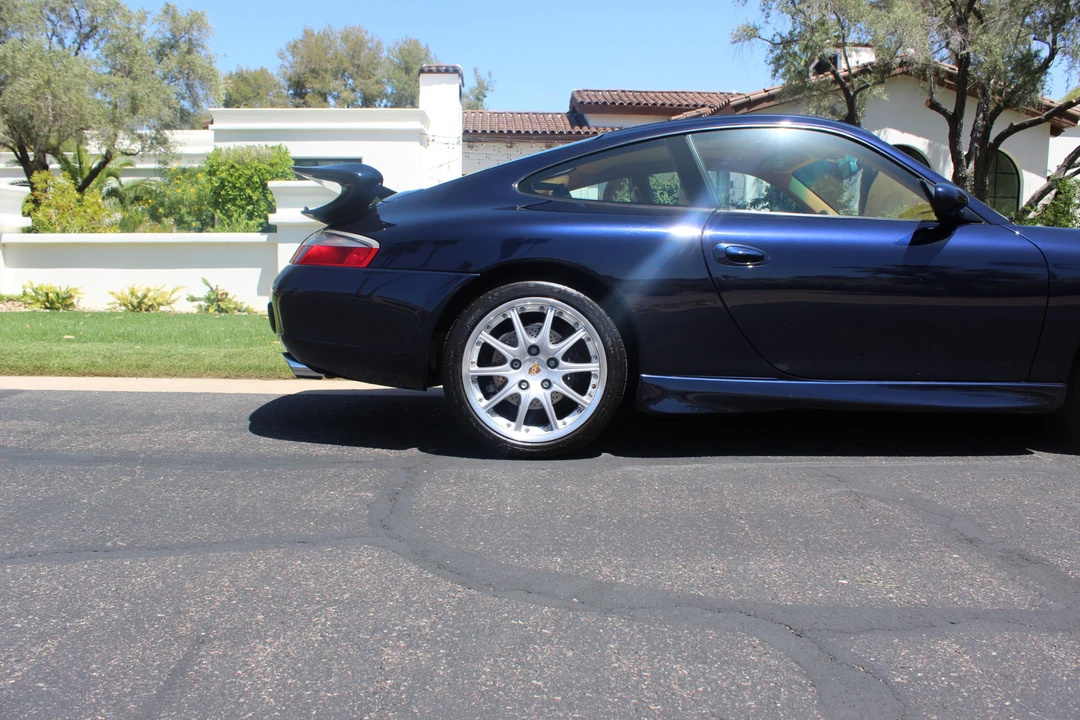 2001 Porsche 996 Carrera - Image 27 of 31