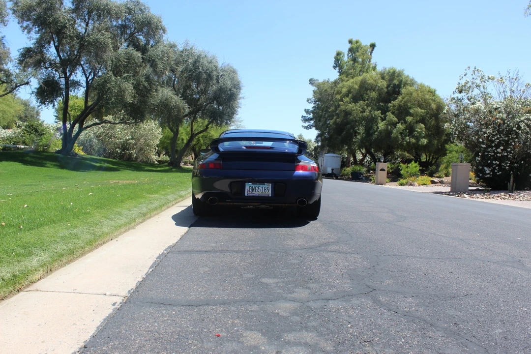 2001 Porsche 996 Carrera - Image 11 of 31