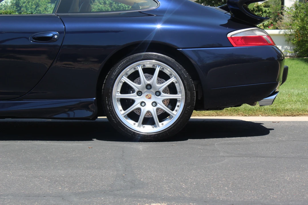 2001 Porsche 996 Carrera - Image 23 of 31