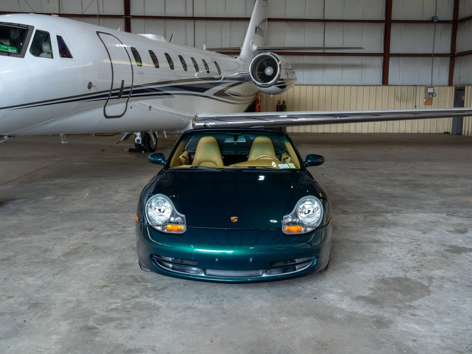 2001 Porsche 996 Carrera - Image 2 of 31
