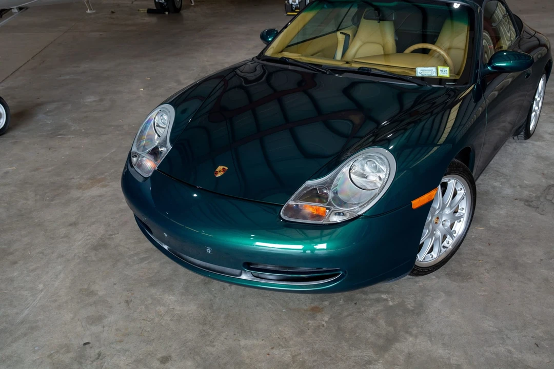2001 Porsche 996 Carrera - Image 23 of 31