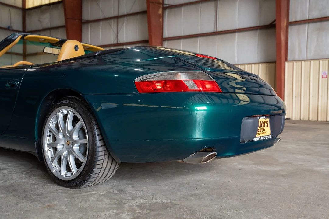 2001 Porsche 996 Carrera - Image 25 of 31