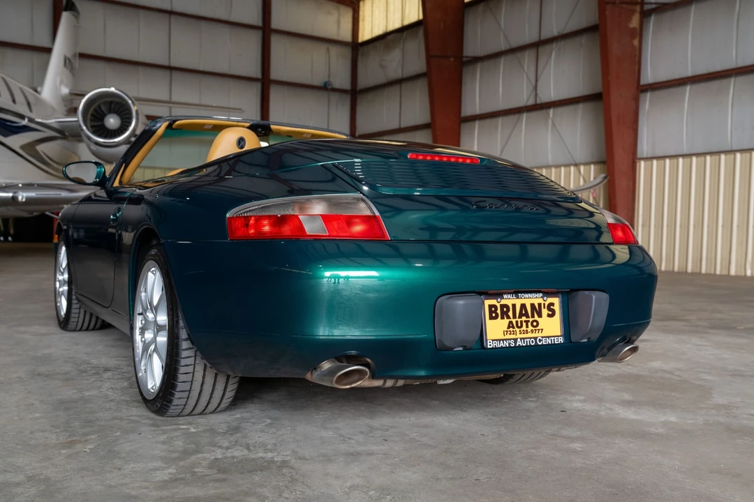 2001 Porsche 996 Carrera - Image 12 of 31