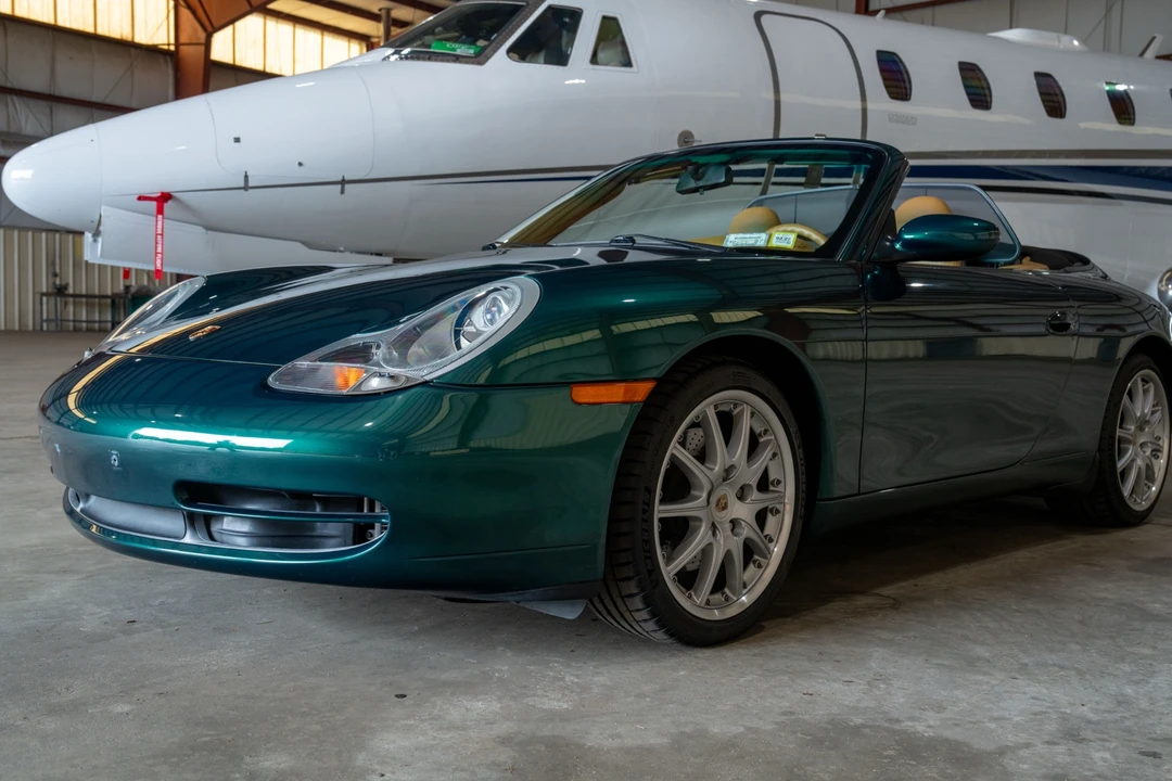 2001 Porsche 996 Carrera - Image 6 of 31