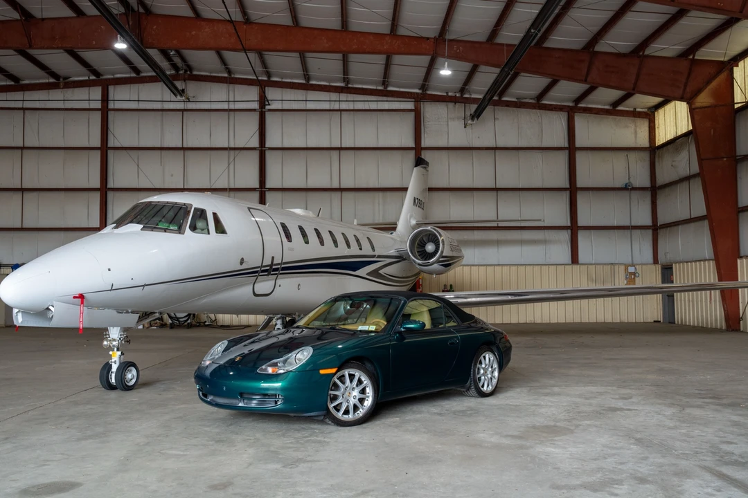 2001 Porsche 996 Carrera - Image 8 of 31