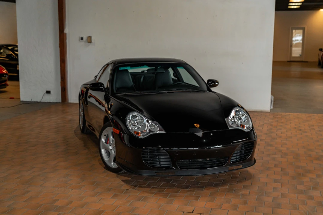 2001 Porsche 996 Turbo - Image 12 of 31