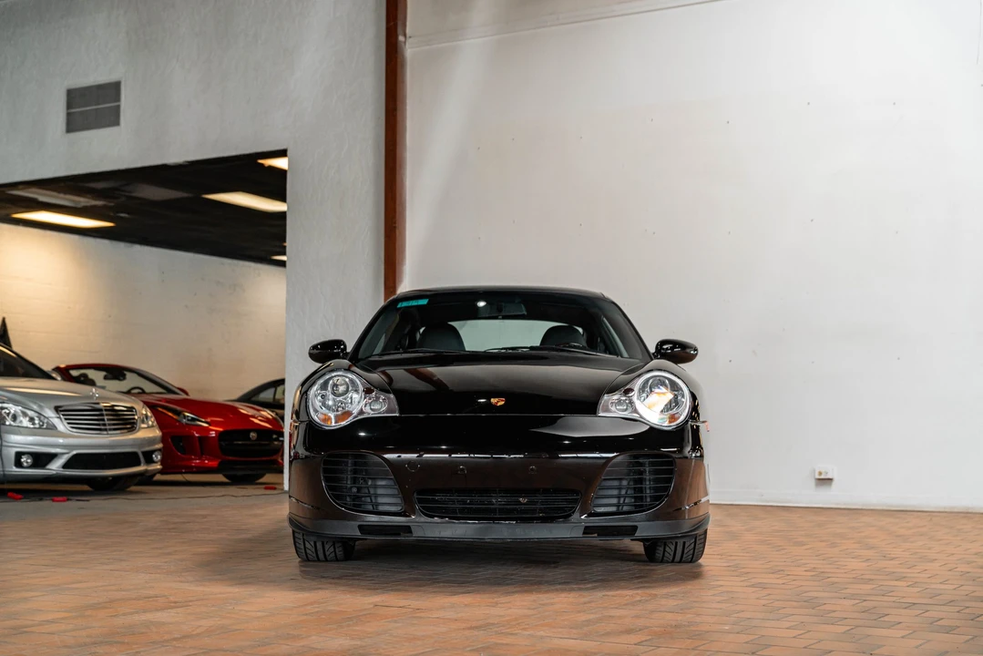 2001 Porsche 996 Turbo - Image 9 of 31