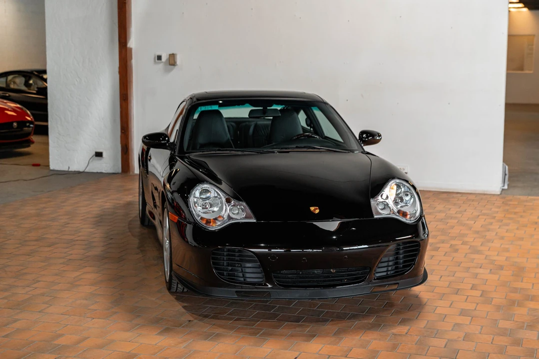 2001 Porsche 996 Turbo - Image 10 of 31