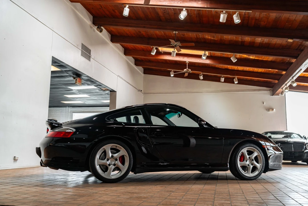 2001 Porsche 996 Turbo - Image 21 of 31