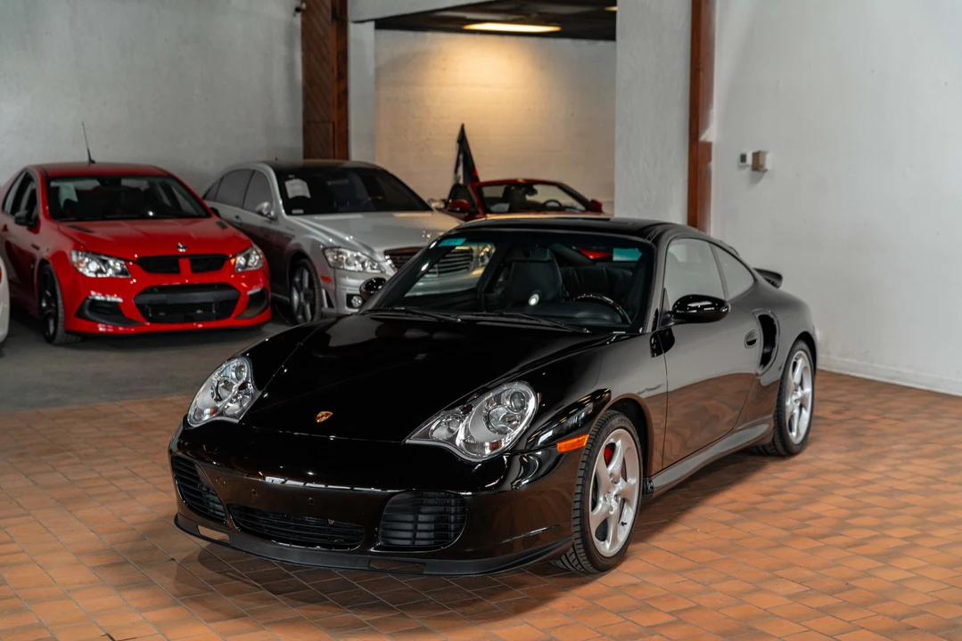 2001 Porsche 996 Turbo - Image 5 of 31