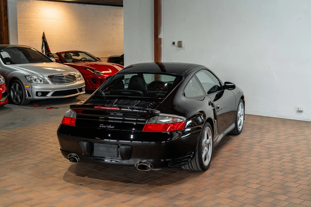 2001 Porsche 996 Turbo - Image 30 of 31