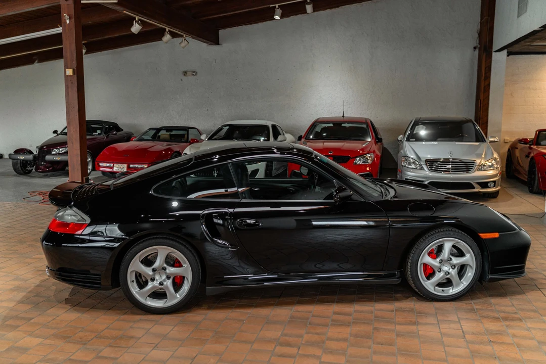 2001 Porsche 996 Turbo - Image 22 of 31