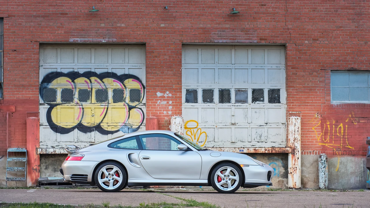 2001 Porsche 996 Turbo - Image 21 of 31