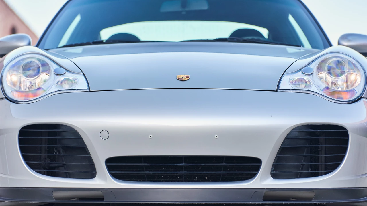 2001 Porsche 996 Turbo - Image 28 of 31