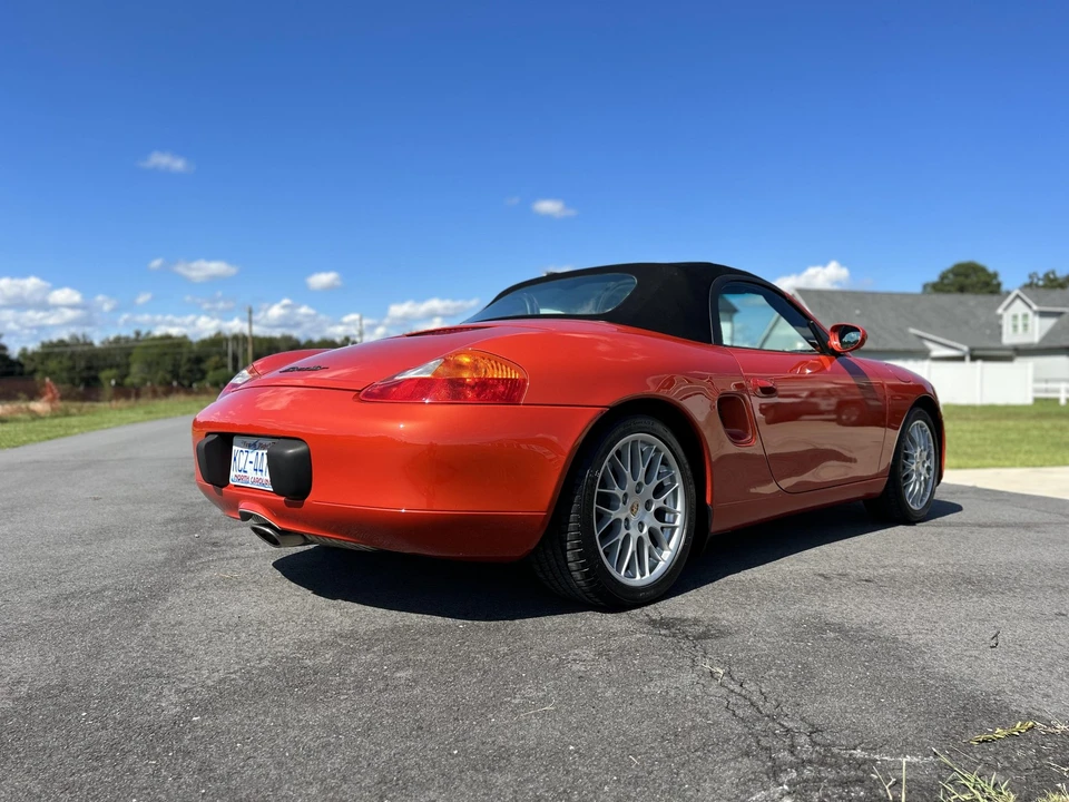 2001 Porsche 986 Boxster - Image 14 of 31