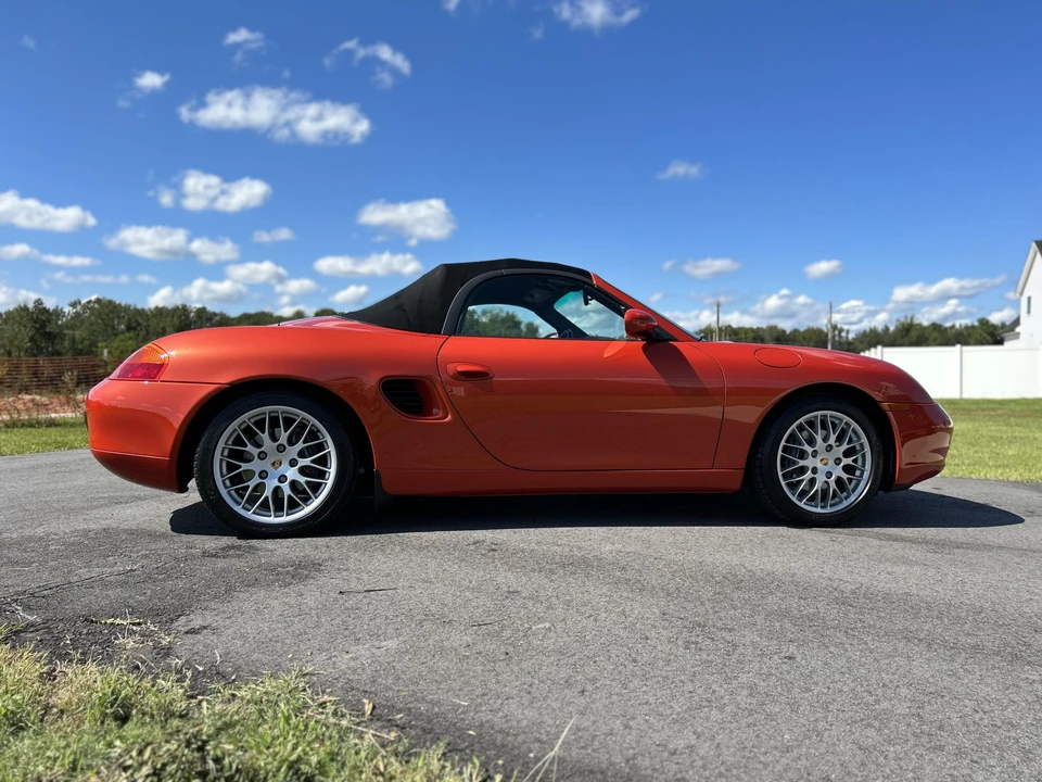 2001 Porsche 986 Boxster - Image 15 of 31