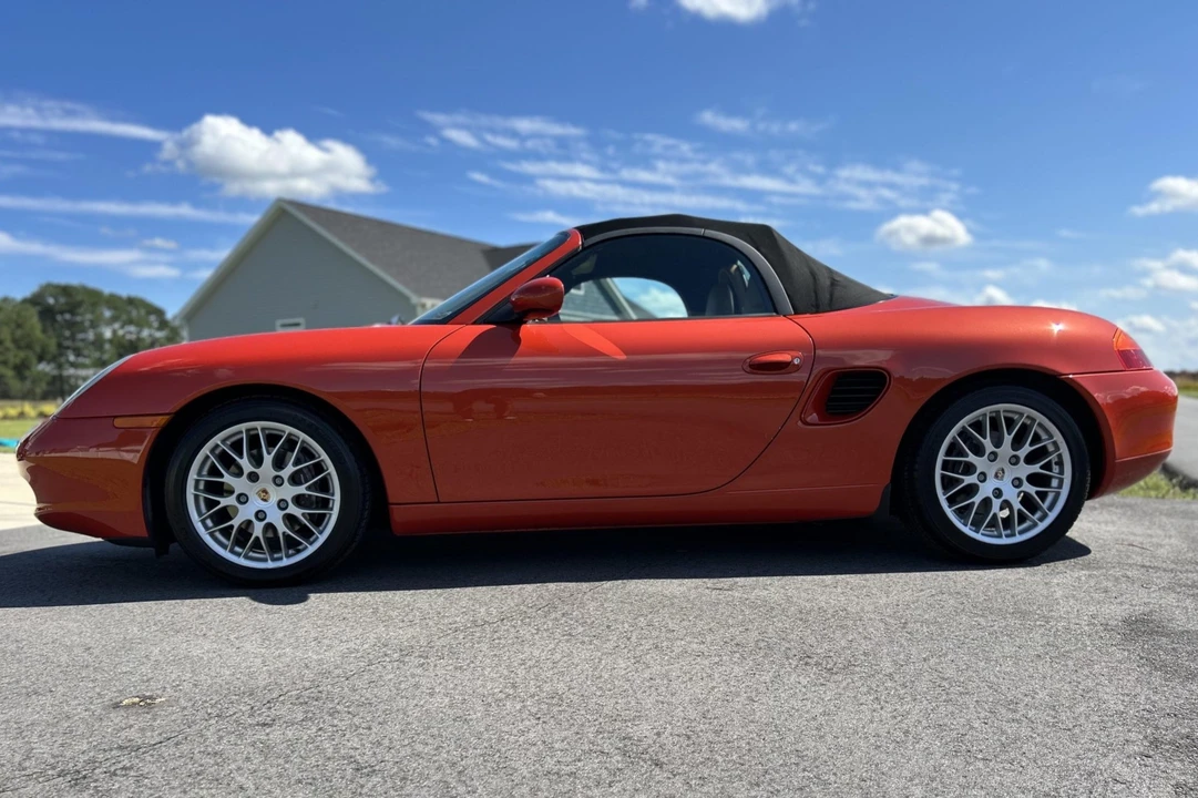 2001 Porsche 986 Boxster - Image 5 of 31