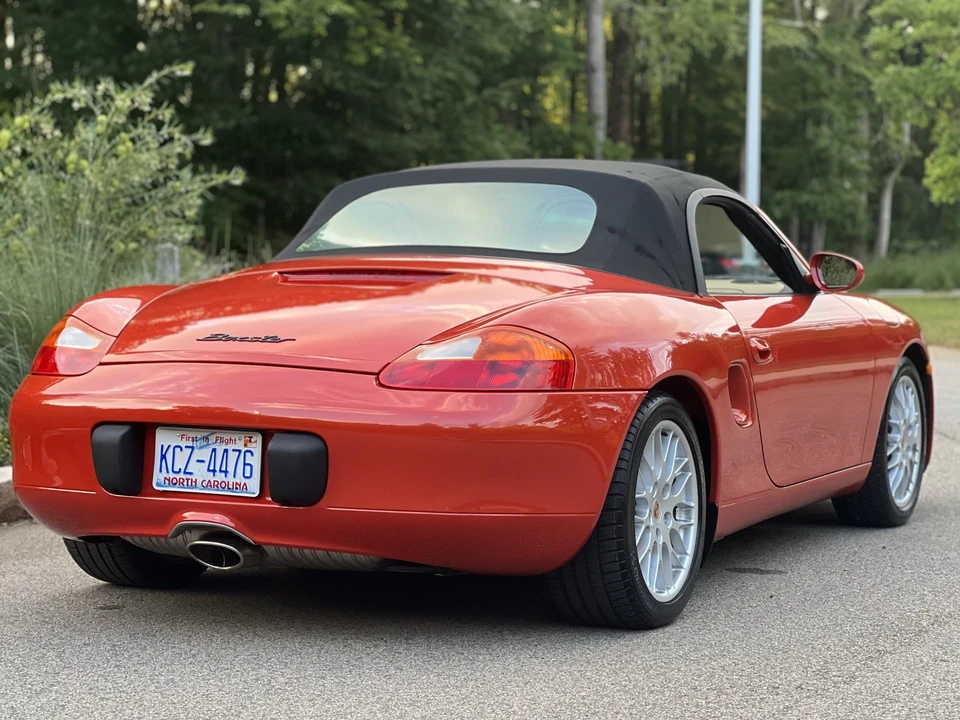 2001 Porsche 986 Boxster - Image 12 of 31