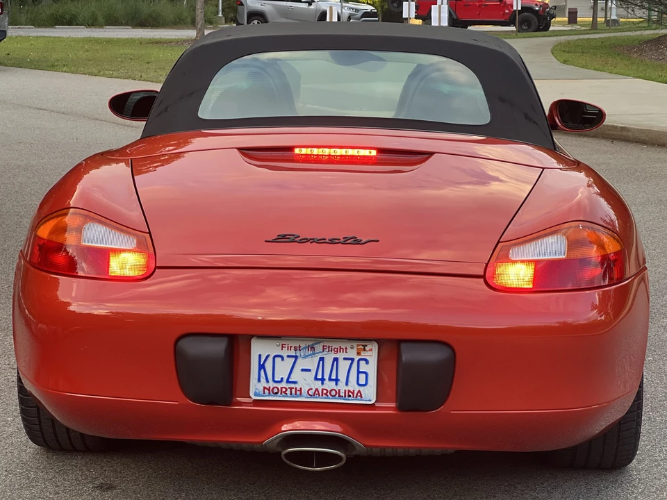 2001 Porsche 986 Boxster - Image 9 of 31