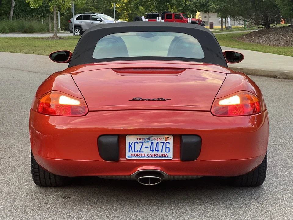 2001 Porsche 986 Boxster - Image 11 of 31