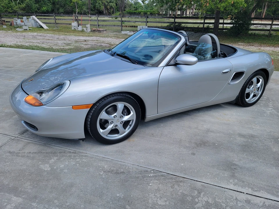 2001 Porsche 986 Boxster - Image 22 of 31