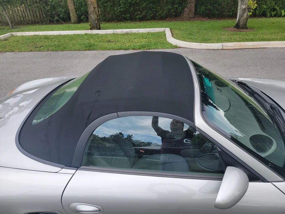 2001 Porsche 986 Boxster - Image 27 of 31