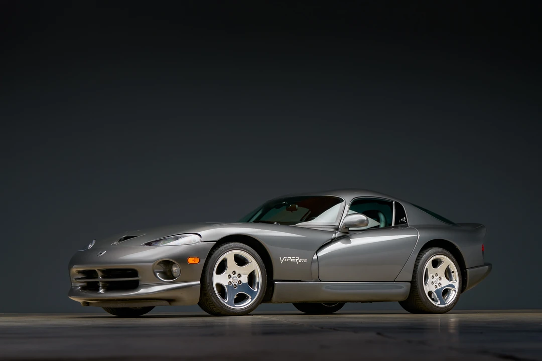2002 Dodge Viper GTS 2nd Gen - Image 22 of 31