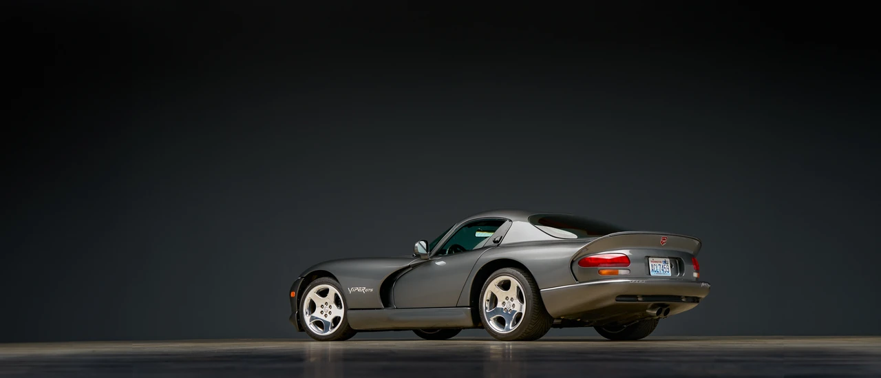 2002 Dodge Viper GTS 2nd Gen - Image 19 of 31