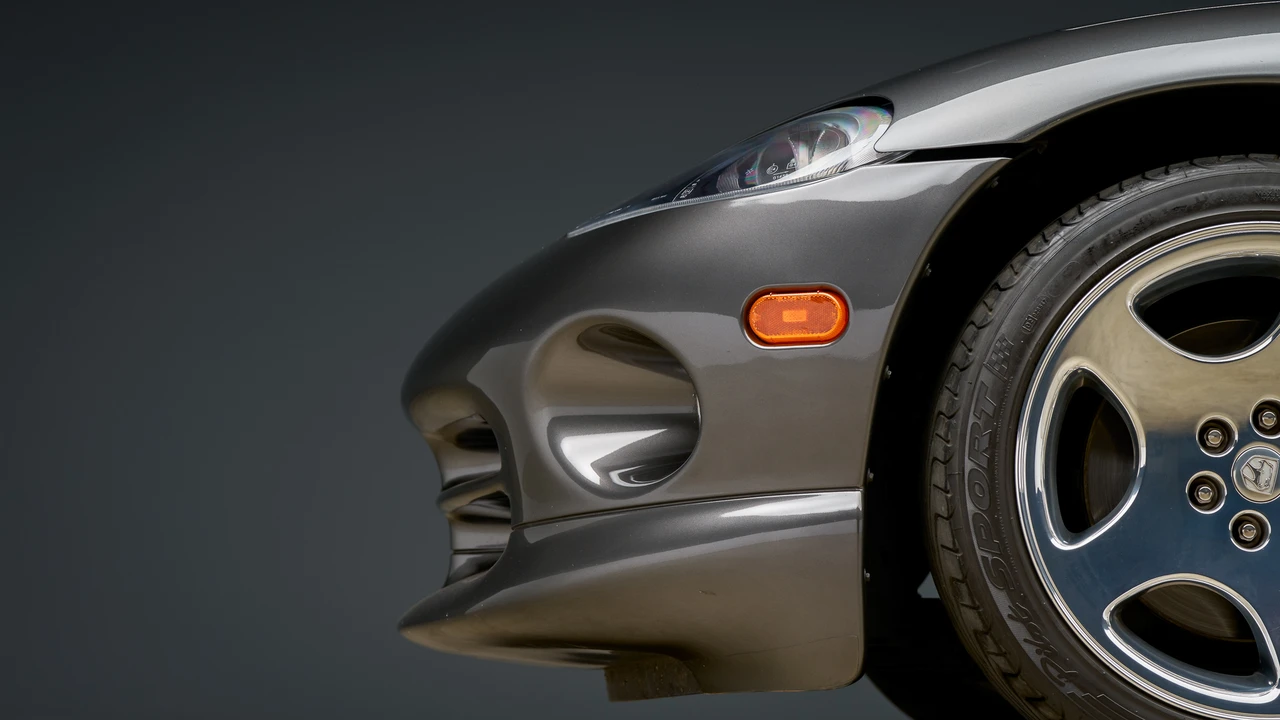 2002 Dodge Viper GTS 2nd Gen - Image 30 of 31