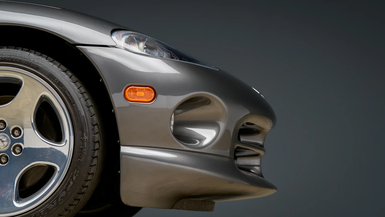 2002 Dodge Viper GTS 2nd Gen - Image 29 of 31
