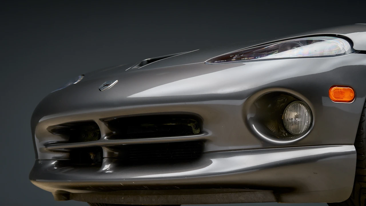 2002 Dodge Viper GTS 2nd Gen - Image 24 of 31