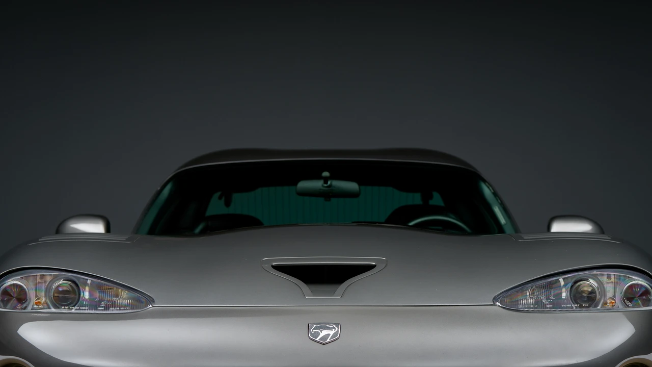 2002 Dodge Viper GTS 2nd Gen - Image 26 of 31