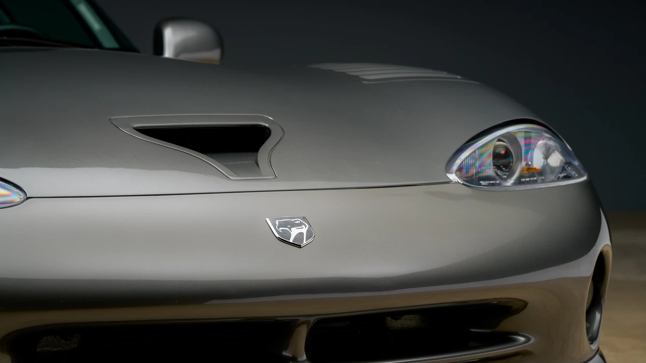 2002 Dodge Viper GTS 2nd Gen - Image 28 of 31