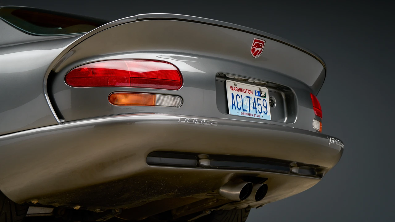 2002 Dodge Viper GTS 2nd Gen - Image 31 of 31