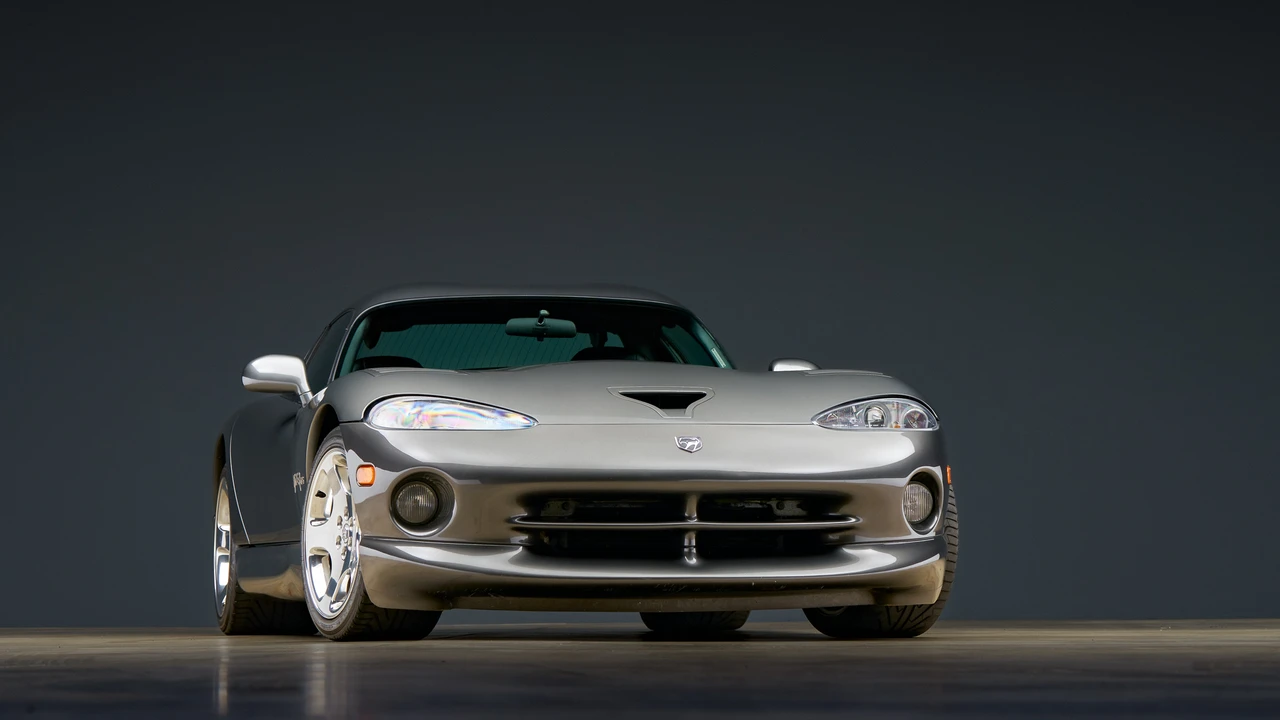 2002 Dodge Viper GTS 2nd Gen - Image 7 of 31