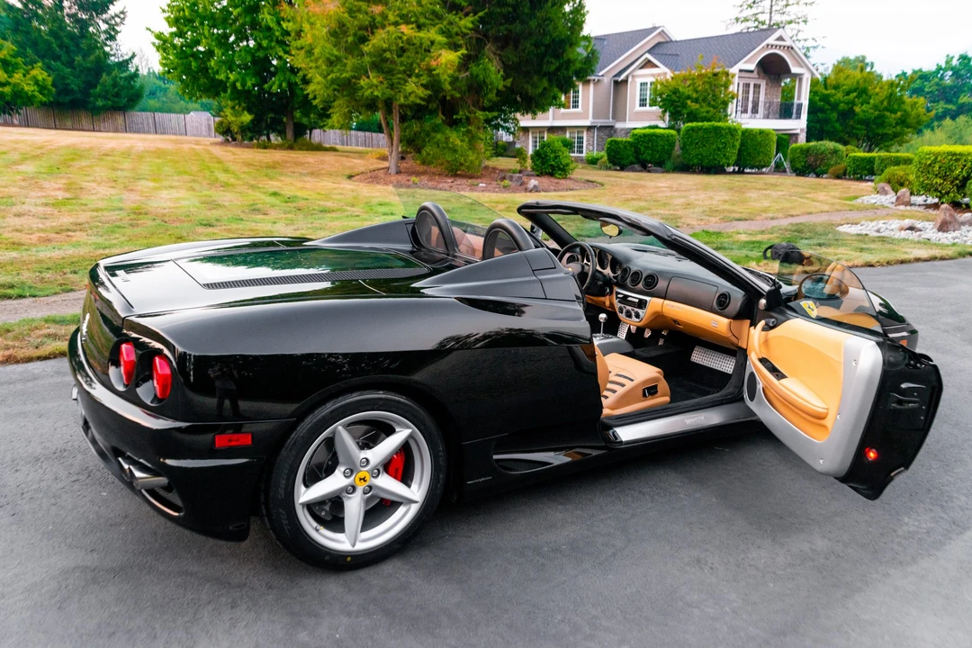 2002 Ferrari 360 Spider - Image 25 of 31