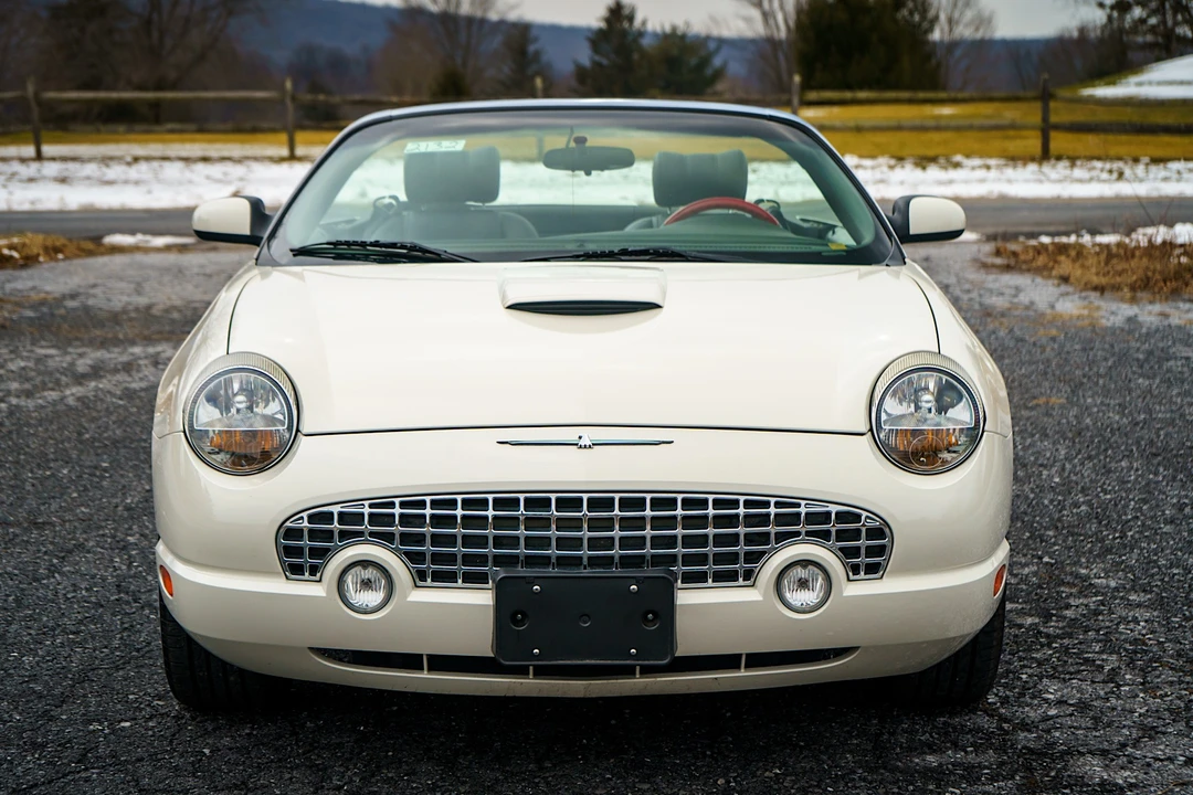 2002 Ford Thunderbird 11th Gen - Image 5 of 31