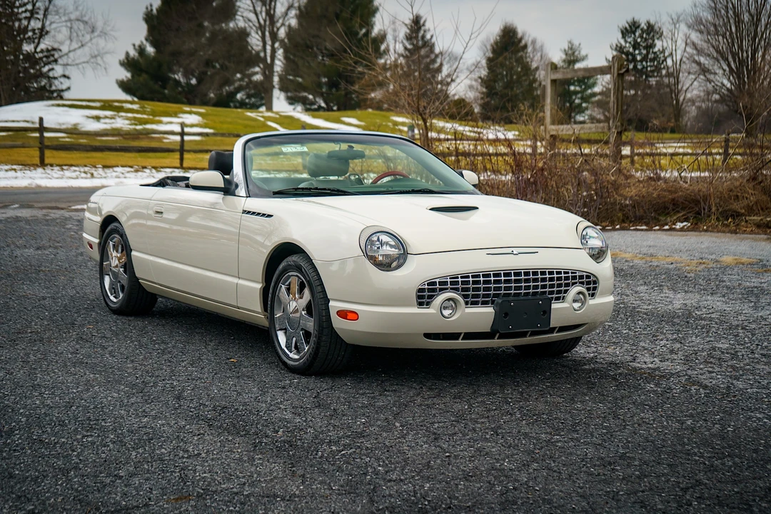 2002 Ford Thunderbird 11th Gen - Image 6 of 31
