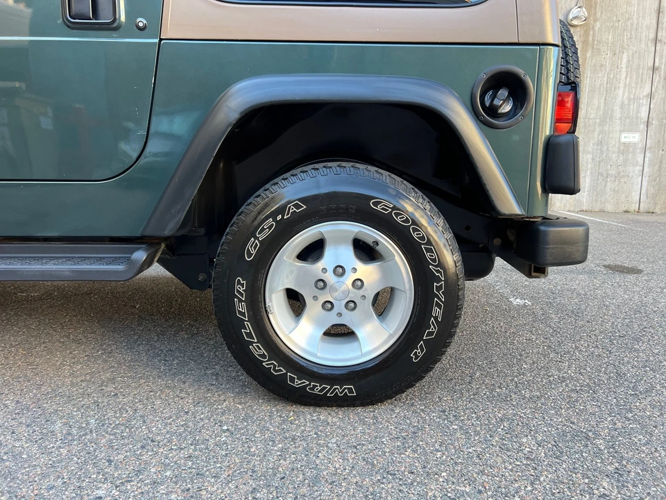 2002 Jeep TJ Wrangler - Image 13 of 31