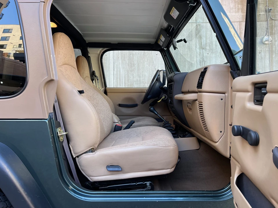 2002 Jeep TJ Wrangler - Image 22 of 31