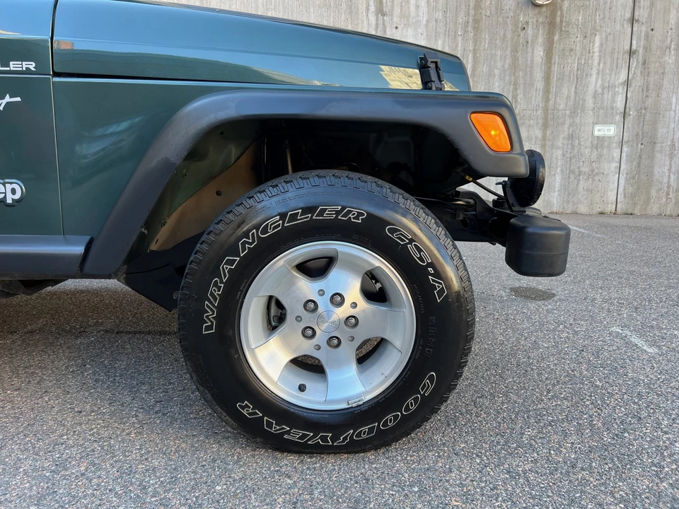 2002 Jeep TJ Wrangler - Image 15 of 31
